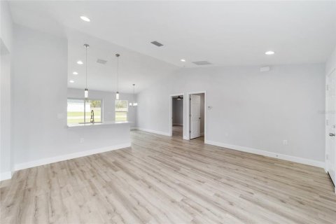 House in Ocala, Florida 3 bedrooms, 117.71 sq.m. № 1635161 - photo 7