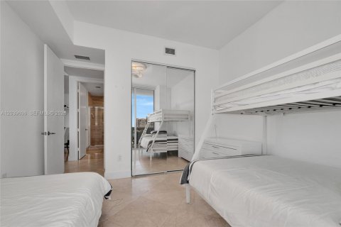 Copropriété à louer à Sunny Isles Beach, Floride: 2 chambres, 133.31 m2 № 2089466 - photo 20