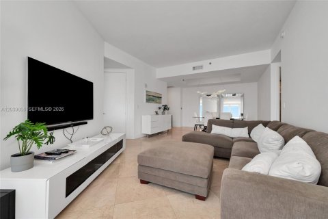 Copropriété à louer à Sunny Isles Beach, Floride: 2 chambres, 133.31 m2 № 2089466 - photo 16