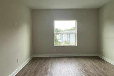 Adosado en venta en Seminole, Florida, 3 dormitorios, 193.52 m2 № 1854270 - foto 18