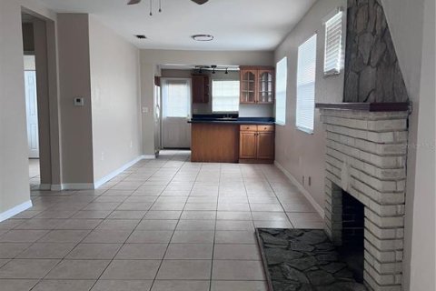 Casa en alquiler en Eustis, Florida, 2 dormitorios, 88.44 m2 № 1917338 - foto 7