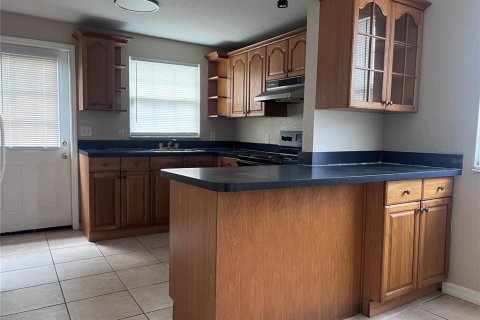Villa ou maison à louer à Eustis, Floride: 2 chambres, 88.44 m2 № 1917338 - photo 6