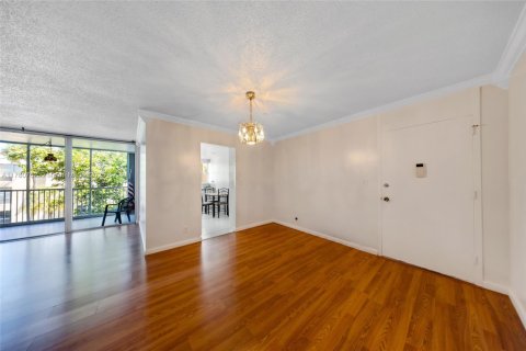 Copropriété à vendre à Miami, Floride: 2 chambres, 110.74 m2 № 1701333 - photo 22