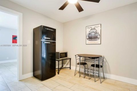 Villa ou maison à louer à Pompano Beach, Floride: 4 chambres, 160.54 m2 № 2188627 - photo 23