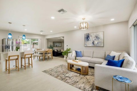 Villa ou maison à louer à Pompano Beach, Floride: 4 chambres, 160.54 m2 № 2188627 - photo 7