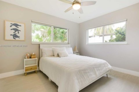 Villa ou maison à louer à Pompano Beach, Floride: 4 chambres, 160.54 m2 № 2188627 - photo 11