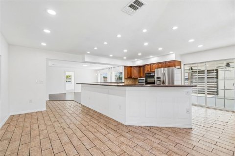 Купить виллу или дом в Данедин, Флорида 4 комнаты, 215.16м2, № 2157639 - фото 17