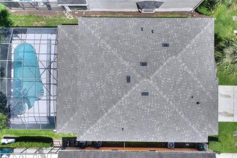 Villa ou maison à vendre à Kissimmee, Floride: 7 chambres, 267.65 m2 № 2290678 - photo 6