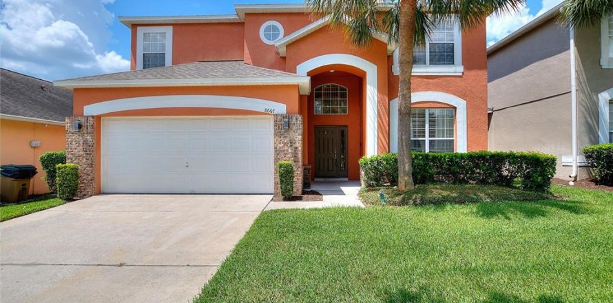 Villa ou maison à Kissimmee, Floride 7 chambres, 267.65 m2 № 2290678
