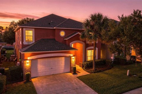 Villa ou maison à vendre à Kissimmee, Floride: 7 chambres, 267.65 m2 № 2290678 - photo 3