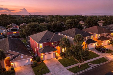 Villa ou maison à vendre à Kissimmee, Floride: 7 chambres, 267.65 m2 № 2290678 - photo 5