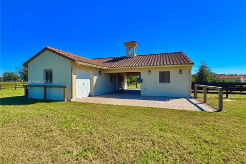 Купить виллу или дом в Окала, Флорида 4 спальни, 353.12м2, № 1953003 - фото 17