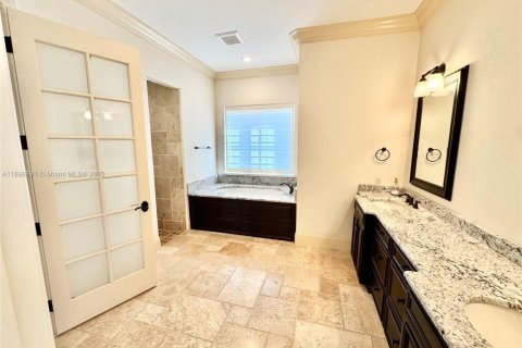 Villa ou maison à vendre à Ocala, Floride: 4 chambres, 353.12 m2 № 1953003 - photo 12