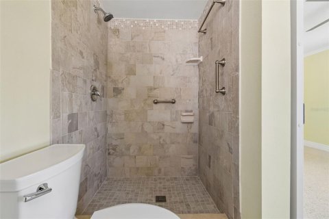Купить виллу или дом в Сент-Питерсберг, Флорида 6 комнат, 109.25м2, № 2215920 - фото 20