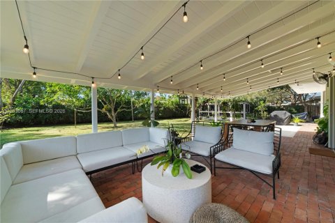 Снять в аренду виллу или дом в Майами, Флорида 3 спальни, 116.13м2, № 2004448 - фото 9