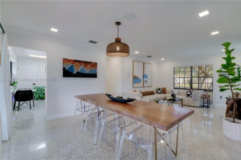 Снять в аренду виллу или дом в Майами, Флорида 3 спальни, 116.13м2, № 2004448 - фото 21