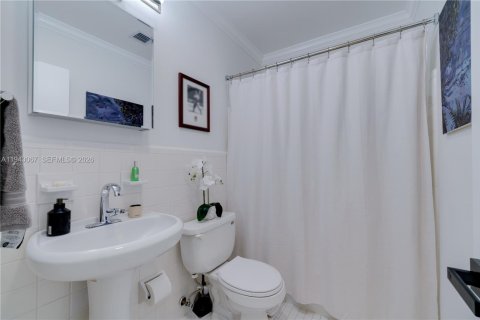 Снять в аренду виллу или дом в Майами, Флорида 3 спальни, 116.13м2, № 2004448 - фото 28