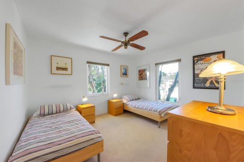House in Longboat Key, Florida 3 bedrooms, 163.32 sq.m. № 1556273 - photo 29