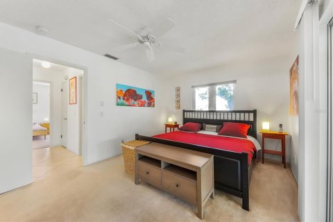 House in Longboat Key, Florida 3 bedrooms, 163.32 sq.m. № 1556273 - photo 25