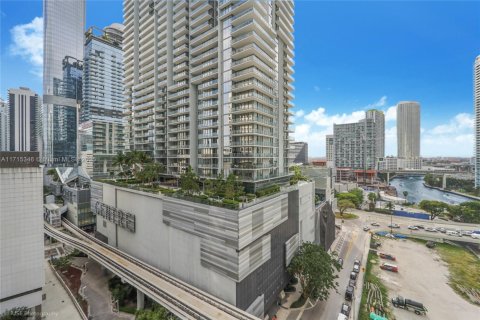 Купить кондоминиум в Майами, Флорида 51.19м2, № 1960512 - фото 10