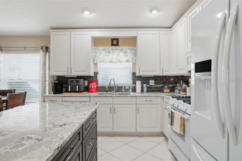 Villa ou maison à vendre à Brooksville, Floride: 3 chambres, 188.78 m2 № 2142239 - photo 8
