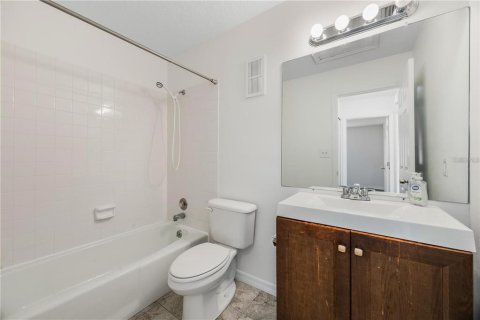 Condominio en venta en Apopka, Florida, 2 dormitorios, 90.58 m2 № 2098965 - foto 14