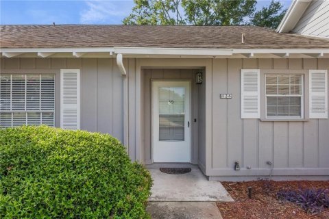 Condominio en Apopka, Florida, 2 dormitorios № 2098965