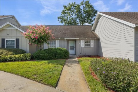 Condominio en venta en Apopka, Florida, 2 dormitorios, 90.58 m2 № 2098965 - foto 2
