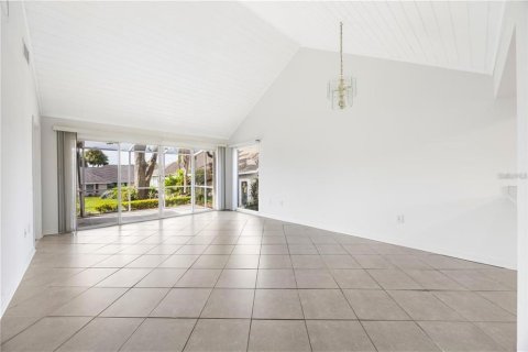 Condominio en venta en Apopka, Florida, 2 dormitorios, 90.58 m2 № 2098965 - foto 16