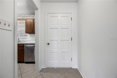 Condominio en venta en Apopka, Florida, 2 dormitorios, 90.58 m2 № 2098965 - foto 20