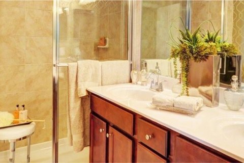 Touwnhouse à louer à Bradenton, Floride: 3 chambres, 174.28 m2 № 2423787 - photo 7