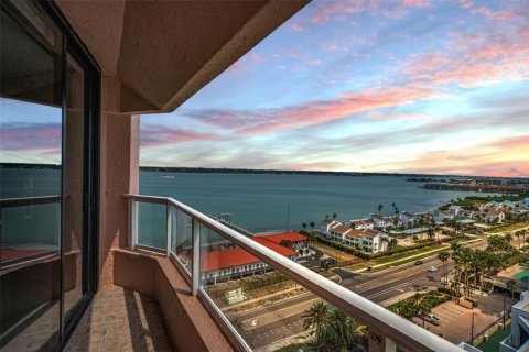 Condo in Clearwater, Florida, 3 bedrooms  № 1740193 - photo 6