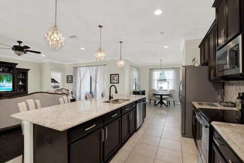 Villa ou maison à vendre à Spring Hill, Floride: 4 chambres, 247.03 m2 № 2401076 - photo 19