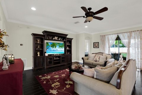 Villa ou maison à vendre à Spring Hill, Floride: 4 chambres, 247.03 m2 № 2401076 - photo 10