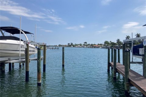 Copropriété à louer à Treasure Island, Floride: 1 chambre, 65.03 m2 № 1837298 - photo 13