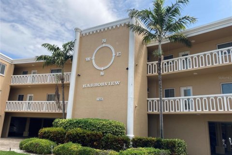 Copropriété à louer à Treasure Island, Floride: 1 chambre, 65.03 m2 № 1837298 - photo 1