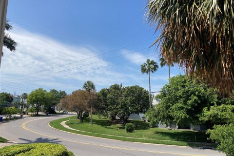 Copropriété à louer à Treasure Island, Floride: 1 chambre, 65.03 m2 № 1837298 - photo 11