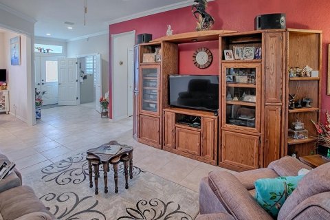 House in Summerfield, Florida 2 bedrooms, 173.73 sq.m. № 2118141 - photo 13