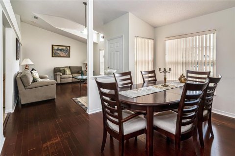 House in Orlando, Florida 3 bedrooms, 157.28 sq.m. № 1851449 - photo 6
