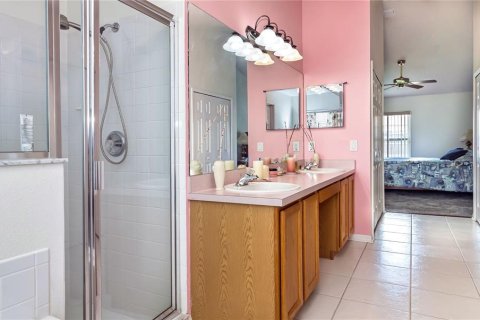 House in Orlando, Florida 3 bedrooms, 157.28 sq.m. № 1851449 - photo 18