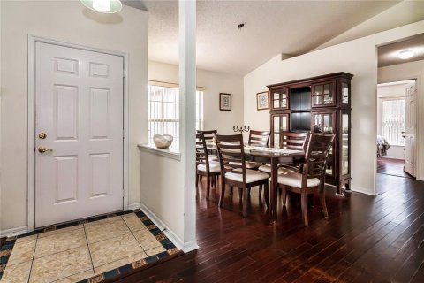 House in Orlando, Florida 3 bedrooms, 157.28 sq.m. № 1851449 - photo 5