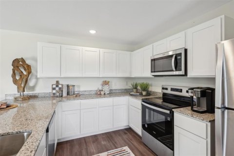 House in Citrus Springs, Florida 4 bedrooms, 168.25 sq.m. № 2238434 - photo 18