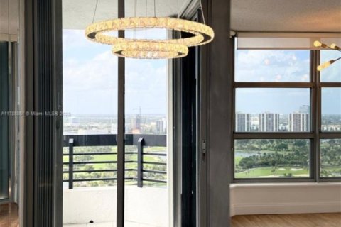 Снять в аренду кондоминиум в Авентура, Флорида 2 спальни, 128.21м2, № 1942954 - фото 10