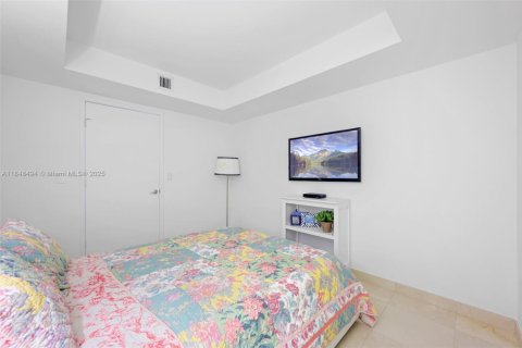 Condominio en alquiler en Sunny Isles Beach, Florida, 3 dormitorios, 171.78 m2 № 1849032 - foto 13
