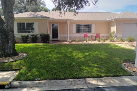 House in Dunnellon, Florida 2 bedrooms, 170.01 sq.m. № 1894834 - photo 1