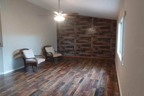 House in Dunnellon, Florida 2 bedrooms, 170.01 sq.m. № 1894834 - photo 3