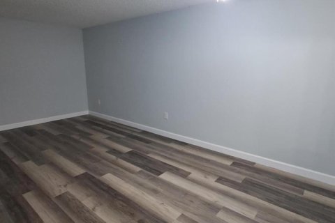 Appartement à louer à St. Lucie, Floride: 2 chambres, 95.22 m2 № 2273912 - photo 12