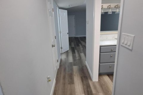 Appartement à louer à St. Lucie, Floride: 2 chambres, 95.22 m2 № 2273912 - photo 4