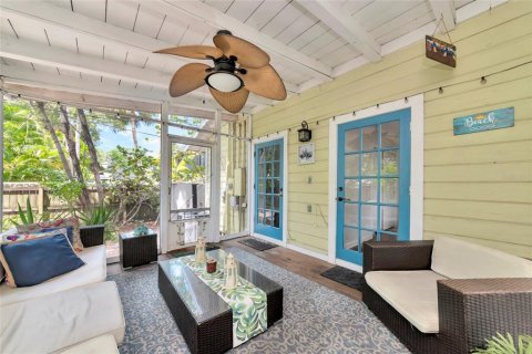 Villa ou maison à vendre à Sarasota, Floride: 2 chambres, 110.37 m2 № 2353512 - photo 14