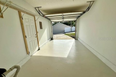 House in Apopka, Florida 2 bedrooms, 106.56 sq.m. № 1899657 - photo 12